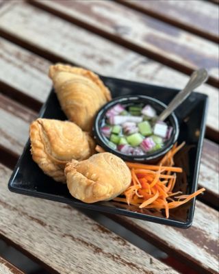 Khao Nom - ร้านข้าวหนม by null