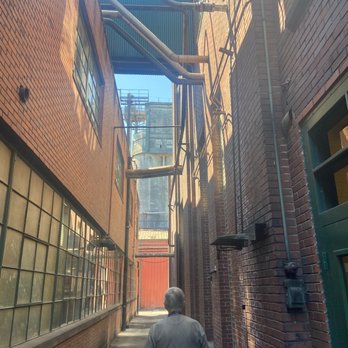 Buffalo Trace Distillery - Distilleries Near Me - Frankfort, Kentucky