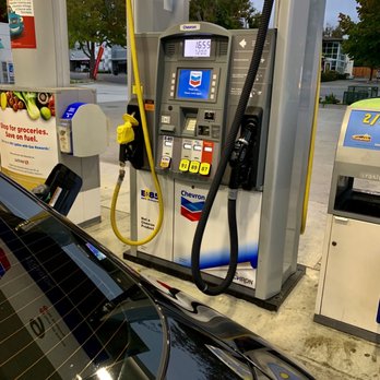 Chevron - Brand new pumps! - Gas Stations Near Me - Berkeley, California