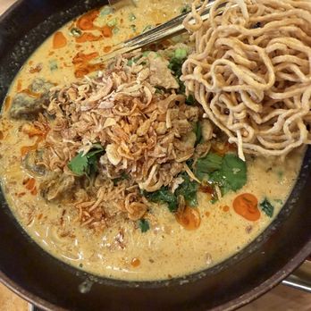 Manaao - "Khao Soi Noodle with Braised Beef" - Khao Soi Neua - Thai Near Me - Tustin, California