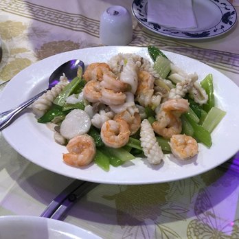 Evergreen Restaurant - Seafood and veggies. - Cantonese Near Me - Chicago, Illinois