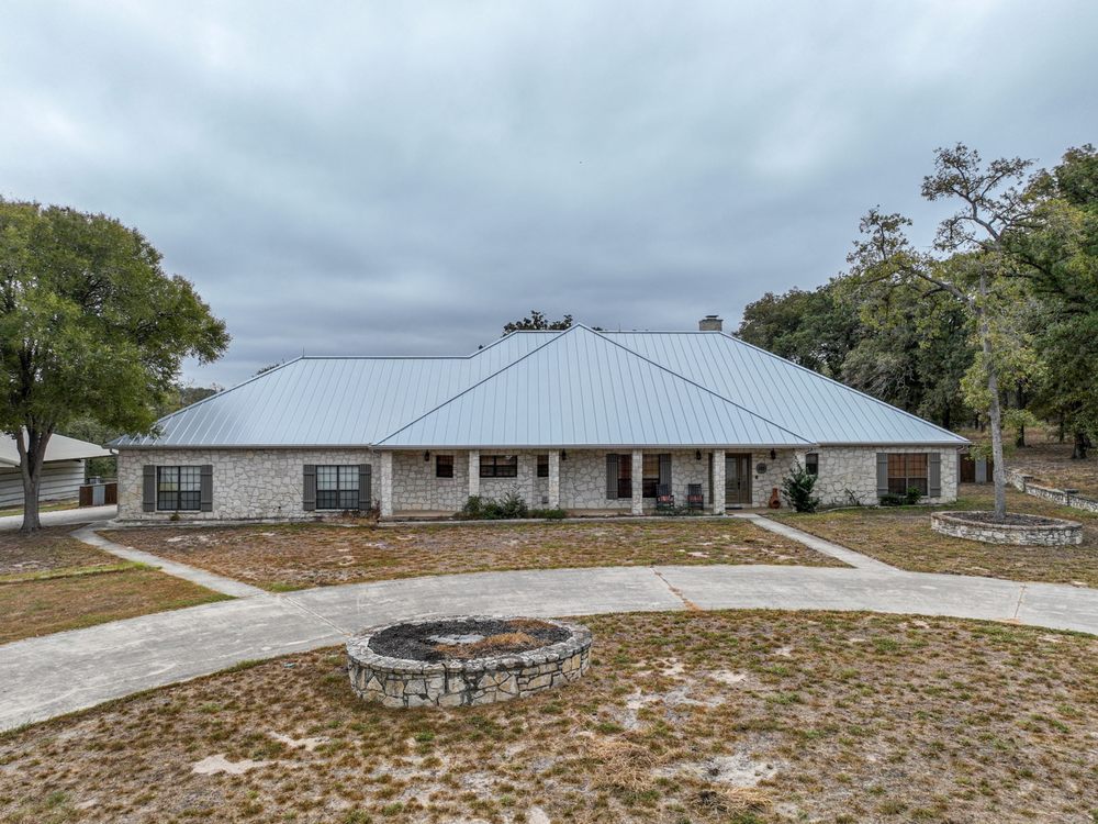 Slide of Superb Roofing & Restoration