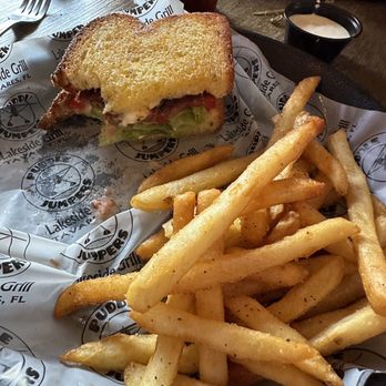 Puddle Jumpers - Jalapeno Cornbread BLT - New American Near Me - Tavares, Florida