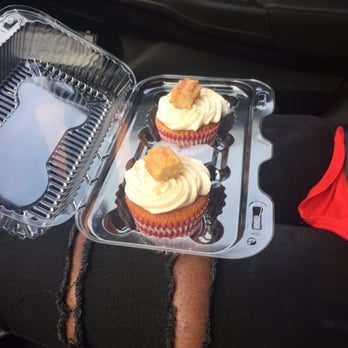 Sydney's Sweets - Custom-made churro cupcakes - Desserts Near Me - West Hempstead, New York Sydney's Sweets - Custom-made churro cupcakes - Desserts Near Me - West Hempstead, New York