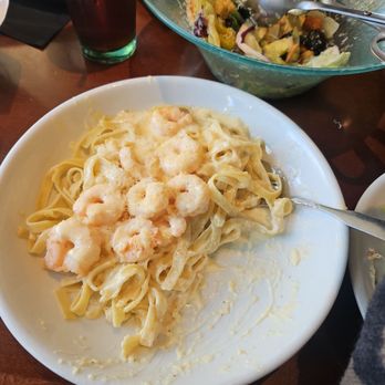 Olive Garden Italian Restaurant - Shrimp Alfredo! - Italian Near Me - Modesto, California Olive Garden Italian Restaurant - Shrimp Alfredo! - Italian Near Me - Modesto, California