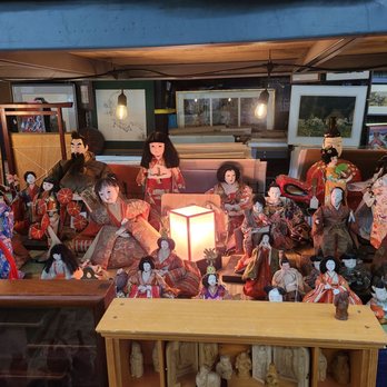 Arise Bazaar - Japanese dolls - Antiques Near Me - Clinton, Maryland Arise Bazaar - Japanese dolls - Antiques Near Me - Clinton, Maryland