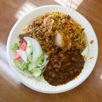 Kabob N Karahi - Chicken biryani with chickpeas and salad - Pakistani Near Me - Silver Spring, Maryland