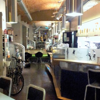 Blueorange - The inside and the corner - Cafes Near Me - Vienna, 9