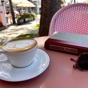 Le Cafe Plage - Double cap with Rumi - Coffee & Tea Near Me - Santa Monica, California