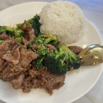 Tasty Szechuan - beef broccoli - Noodles Near Me - Concord, California