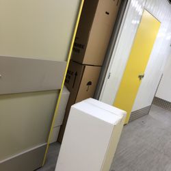 6ixty 6ix Relocations - Storing your possessions? 
We can arrange delivery and collection, safely packed and stored.