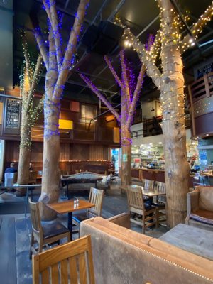 The Grove Restaurant & Bar by null