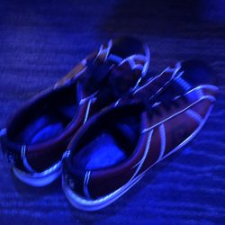 Zone Bowling - Glowy bowling shoes~