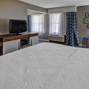 Hampton Inn Tullahoma - Guest room amenity - Hotels Near Me - Tullahoma, Tennessee