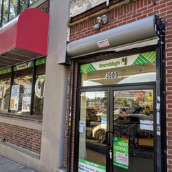Dollar Tree - Outside