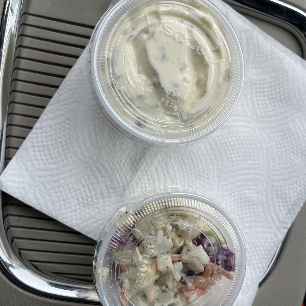 Pacific NW Best Fish - The tartar and coleslaw accompaniments - Seafood Near Me - Ridgefield, Washington