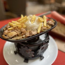 Old House Restoran & Bar - Old House special meal (chicken)