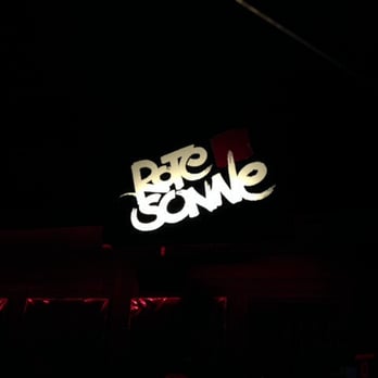 Rote Sonne - Sehr geiles Logo - Dance Clubs Near Me - Munich, BY