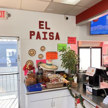 Tradiciones Mexican Grill - counter - Mexican Near Me - Chandler, Arizona