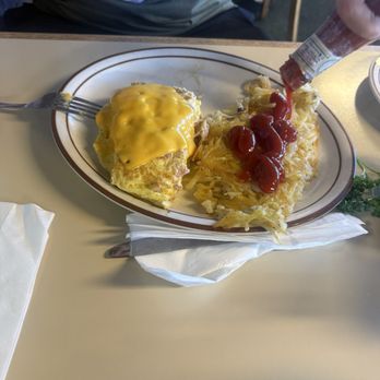 Peggy Sue's 50's Diner - Pizza Near Me - Yermo, California Peggy Sue's 50's Diner - Pizza Near Me - Yermo, California