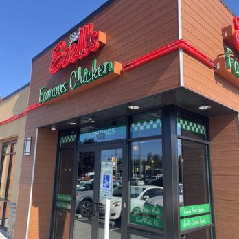 Ezell's Famous Chicken - The place where the accident happened the route in disrespect - Chicken Shop Near Me - Edmonds, Washington