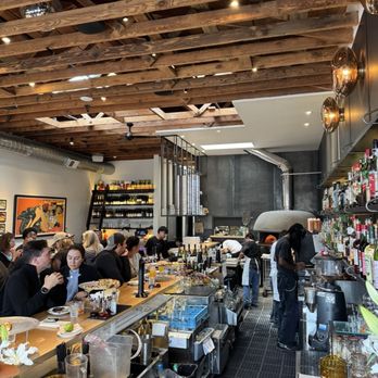 DAMNFiNE pizza - Indoors - Pizza Near Me - San Francisco, California