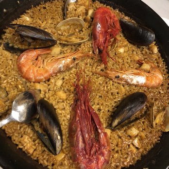 La Paella de la Reina - Arroceria / Paella Near Me - Madrid, M