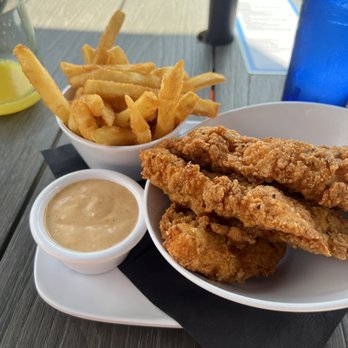 Bar K St Louis - Chicken tenders and fries - Bars Near Me - Saint Louis, Missouri Bar K St Louis - Chicken tenders and fries - Bars Near Me - Saint Louis, Missouri