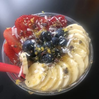 Diver Surfside Cafe - Açaí for me please!! The Açaí Bowl is so delicious, love this place!! - Coffee & Tea Near Me - Surf City, North Carolina