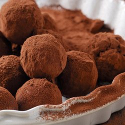 Dallas Chocolate Classes - Book an on-site truffle rolling class for your large group