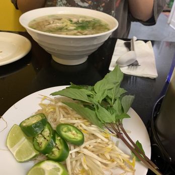 Basil Bowl - Vietnamese Near Me - Lafayette, Colorado