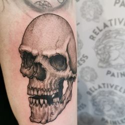 Relatively Painless Tattoo - Always fun were skulls are involved. Email painlessbookings@gmail.com for appointments