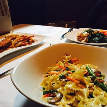 Canoe - Veg pasta and vegetables. Chicken finger and fries for kid. - New American Near Me - Atlanta, Georgia