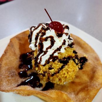 El Agave Mexican Restaurant - Fried Ice Cream - Mexican Near Me - Hoffman Estates, Illinois