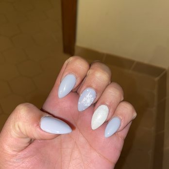 Li Li Nail Spa - Christmas nails- hand drawn snowflakes - Nail Salons Near Me - Leesburg, Virginia Li Li Nail Spa - Christmas nails- hand drawn snowflakes - Nail Salons Near Me - Leesburg, Virginia