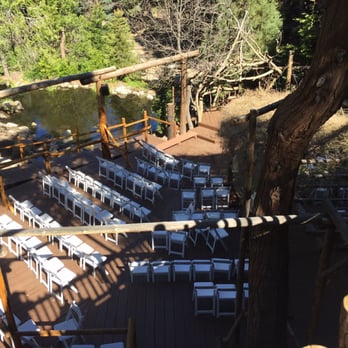 Arrowhead Pine Rose Cabins - Venues & Event Spaces Near Me - Twin Peaks, California