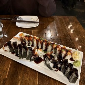 Katana - Specialty roles - very good - Sushi Bars Near Me - Everett, Washington Katana - Specialty roles - very good - Sushi Bars Near Me - Everett, Washington