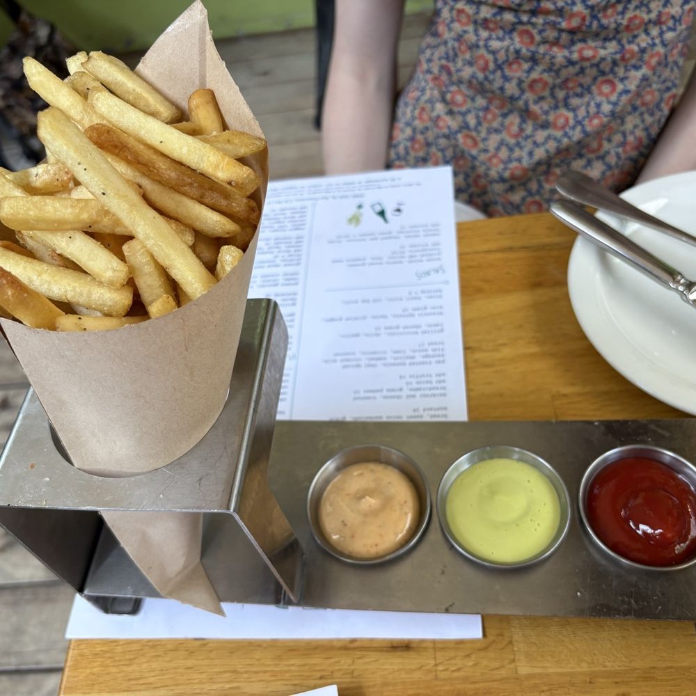 Starbelly - HOUSE CUT FRIES AND THREE DIPS - New American Near Me - San Francisco, California Starbelly - HOUSE CUT FRIES AND THREE DIPS - New American Near Me - San Francisco, California