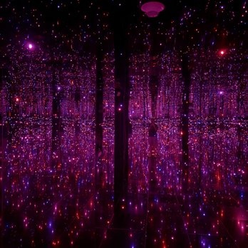 Phoenix Art Museum - Yayoi Kusama's "You who are getting obliterated in the dancing swarm of fireflies". - Art Museums Near Me - Phoenix, Arizona