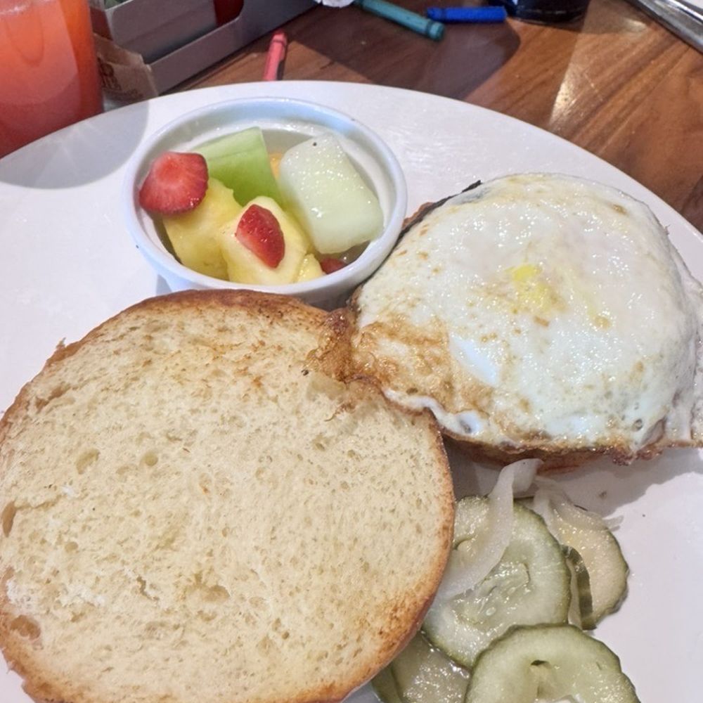 Benedict's - Brunch Burger - Breakfast & Brunch Near Me - Wayzata, Minnesota