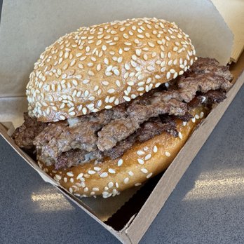 Amboy - Truffle Smash Burger - Burgers Near Me - West Covina, California Amboy - Truffle Smash Burger - Burgers Near Me - West Covina, California