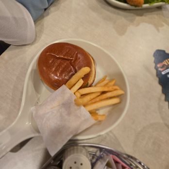 Farmer Boys - Kid's Meal Cheeseburger - Burgers Near Me - Bakersfield, California