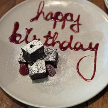 JOEY Markville - complimentary brownie bites - Canadian (New) Near Me - Markham, Ontario