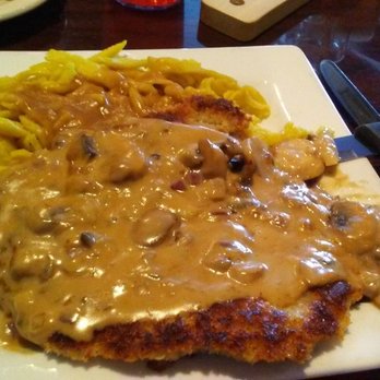 Das Stein Haus - Jaeger Schnitzel with wonderful mushroom gravy. - Pubs Near Me - Spokane, Washington Das Stein Haus - Jaeger Schnitzel with wonderful mushroom gravy. - Pubs Near Me - Spokane, Washington