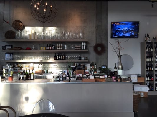 Frank Wine Bar by null