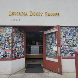 Exterior photo of Leucadia Donut Shoppe - Encinitas, California Exterior photo of Leucadia Donut Shoppe - Encinitas, California