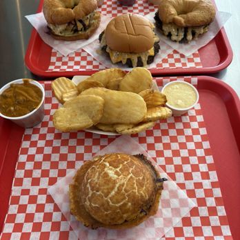 The Mouth - Burgers Near Me - Burbank, California The Mouth - Burgers Near Me - Burbank, California