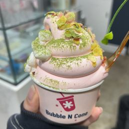 Strawberry with matcha and mochi Strawberry with matcha and mochi