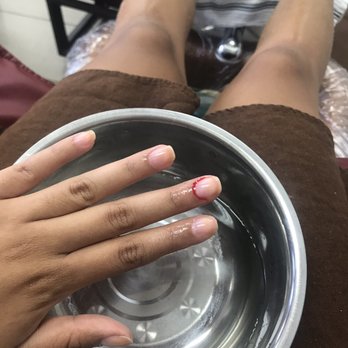 Le V Nails - Nail Salons Near Me - Duarte, California Le V Nails - Nail Salons Near Me - Duarte, California