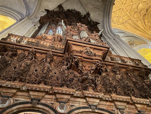 Photo of Cathedral de Sevilla - Seville, SE, ES. Pipe organ